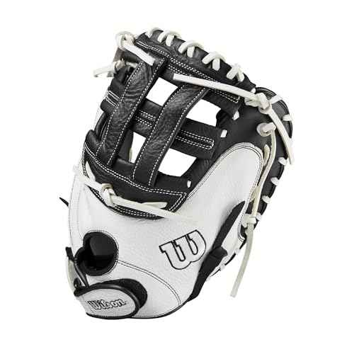 Wilson 2024 A700 FPCM 33" Fastpitch Catcher's Mitt - White/Black, Right Hand Throw