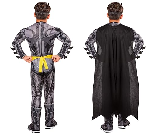 DC Comics Superheroes: Batman Costume for Kids by Rubies, Boy's Small