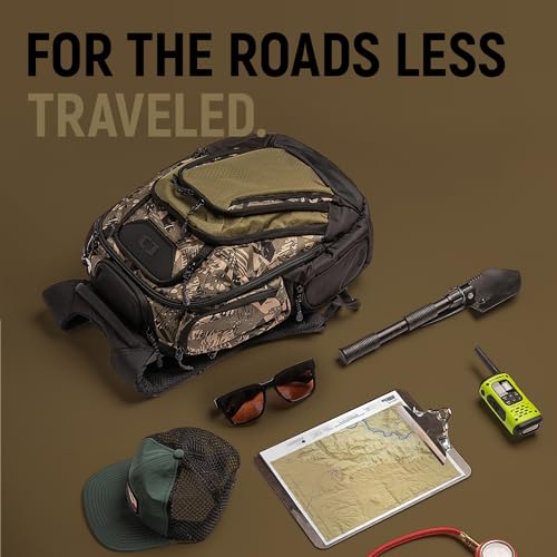 OGIO Renegade Backpack (Renegade Pro, Woodcut Polka)