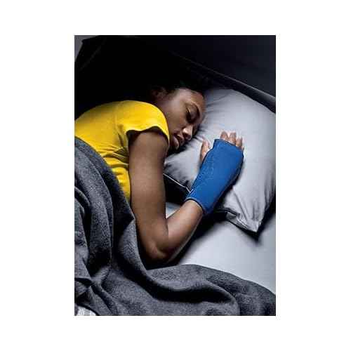 Futuro Night Wrist Sleep Support Brace, Adjustable Nighttime Splint for Carpal Tunnel Relief, Cushioned Beads and Removable Stabilizer, Fits Left or Right Hand (3-Pack)
