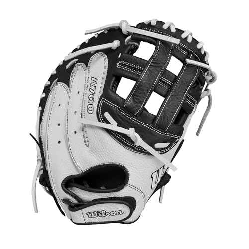Wilson 2024 A700 FPCM 33" Fastpitch Catcher's Mitt - White/Black, Right Hand Throw