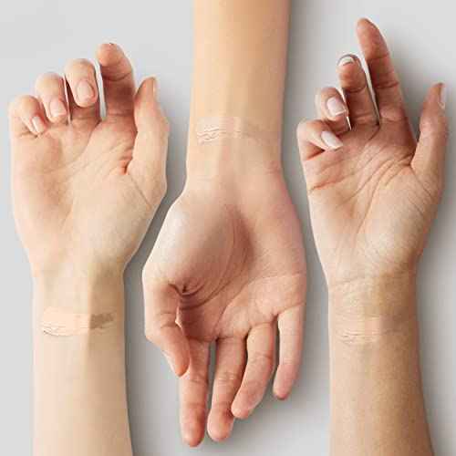 COVERGIRL Smoothers Lightweight Bb Cream With Spf 15, 810 Light To Medium Skin Tones,2 Count
