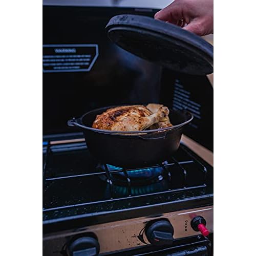 Stansport Pre-Seasoned Cast Iron Dutch Oven