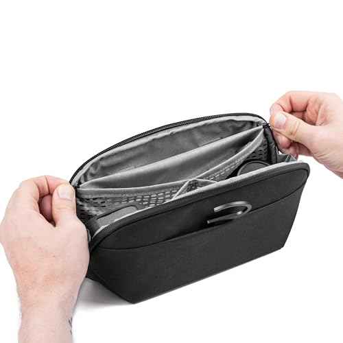 Peak Design Small Wash Pouch, Black, Weatherproof Travel Toiletry Bag, Upright or Hanging Toiletry Kit with Pockets, Magnetic Toothbrush Pocket, Wide UltraZip Opening, Toiletry Bag for Men and Women