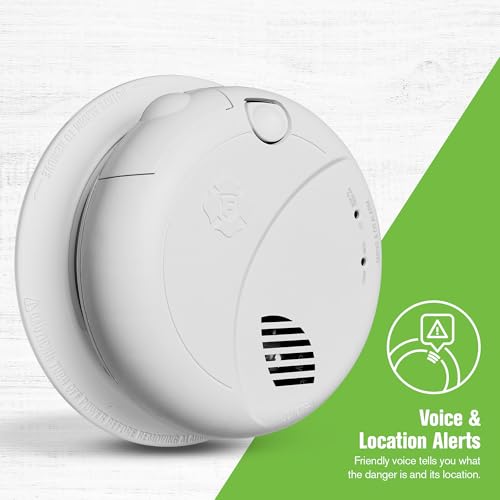 First Alert BRK Interconnect Hardwire Combination Smoke & Carbon Monoxide Alarm with Battery Backup & Voice Alerts, 1-Pack