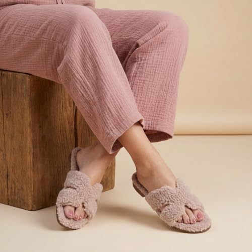 CUSHIONAIRE Women's Visa cozy slide sandal +Memory Foam, Wide Widths Available