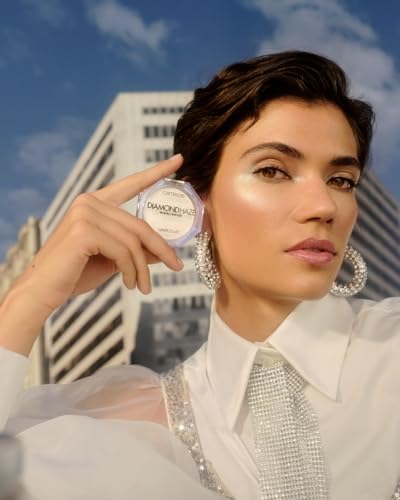 Catrice | Diamond Haze Highlighter (010 Gimme Glitter) | Stunning 3D Shimmer Effect for Face & Body | Silky, Buildable Glo...