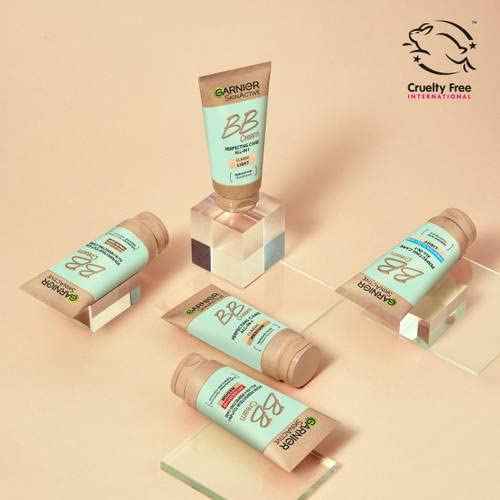 Garnier Miracle Skin Perfector BB Cream medium up to 24-hour hydration