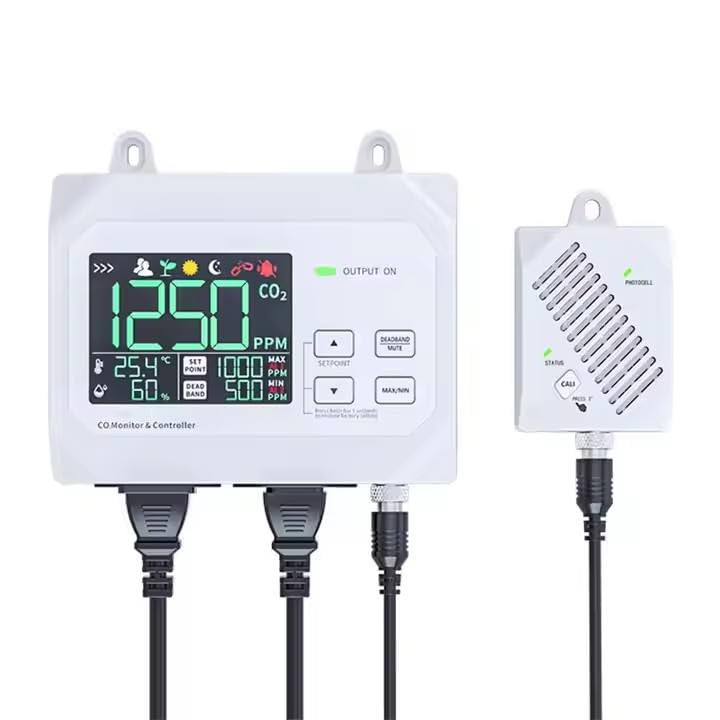 YFYIQI CO2 Controller Digital CO2 Controller with CO2 Measurement Range 0-9999ppm Display Resolution 1ppm CO2 Repeatability 10ppm Warm-up Time <20s External Sensor Mode Conversion