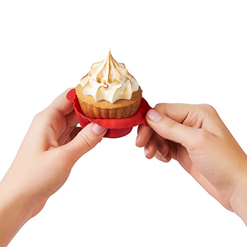 OXO Good Grips Silicone Baking Cups, Pack of 12, Reusable, BPA-Free, Dishwasher Safe, Non-Stick, Food Grade, Cupcake Cups, Muffin Cups, Cupcake Liners, Muffin Liners