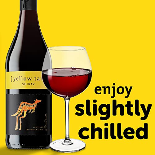 [ yellow tail ] Shiraz, South Eastern Australia Red Wine, 750 ml Bottle