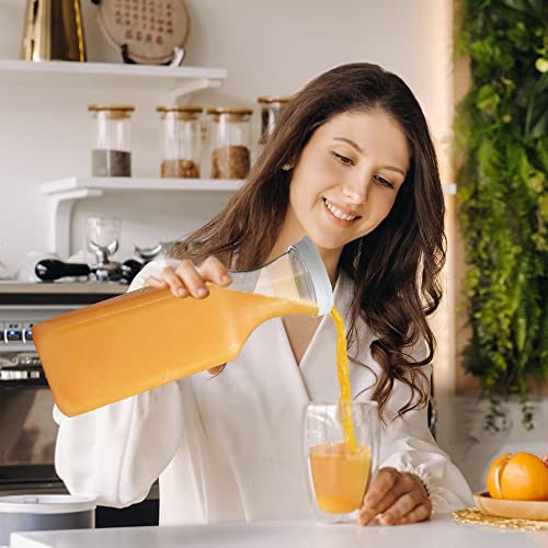 DilaBee Plastic Water Pitcher With Lid - Square Carafe Pitchers for Drinks, Milk, Smoothie, Iced Tea, Mimosa Bar Supplies...