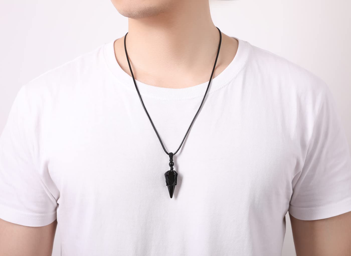 XIANNVXI Black Obsidian Necklace for Men Women Healing Crystal Stone Pointed Adjustable Black Rope Natural Gemstone Pendant Neck