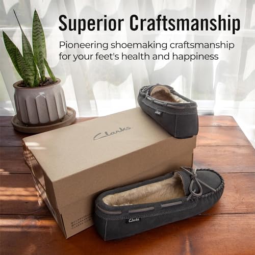 Clarks Women's, Suede Moccasin Slipper