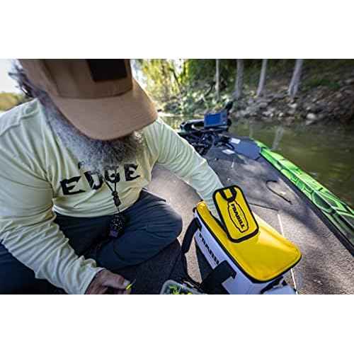 Frabill Universal Bait Station 8 QT.,White