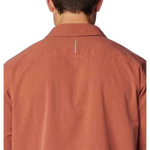 Columbia Men's Black Mesa Lightweight Short Sleeve Shirt