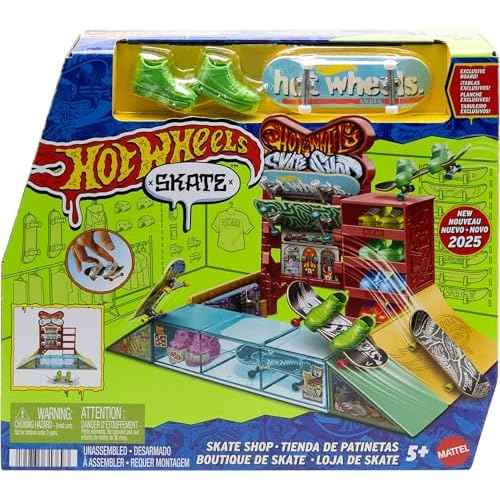 Hot Wheels Skate Fingerboard Playset, Skate Shop with Exclusive Fingerboard & Pair of Skate Shoes, Ramps, Walls & Edges for Skating, Includes Storage