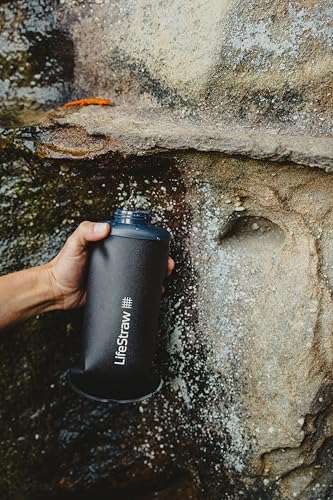 LifeStraw Peak Series - Collapsible Squeeze Bottle Water Filter System – 650ml for Trail Running, Through Hiking, Travel, ...