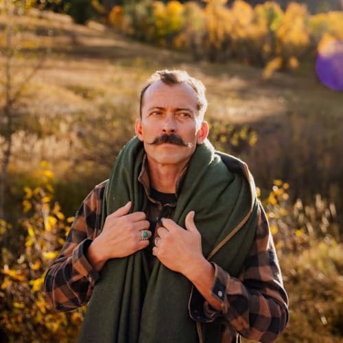 Arcturus Military Wool Blanket - Warm, Thick, Washable - Great for Outdoors, Camping, Stadium Blanket, Picnics, Travel - C...
