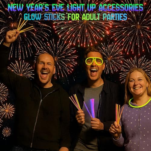 Ammy Glow – 205 Pcs Glow Sticks Bulk Party Pack – Glow in the Dark Party Supplies with Glow Bracelets & Necklaces – New Ye...