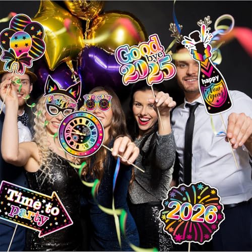 30 Pcs Happy New Year Photo Booth Props, 2026 Glitter Selfie Photo Booth Props Set for New Year Party Decor