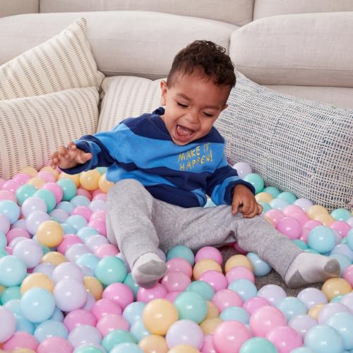Amazon Basics BPA Free Crush-Proof Plastic Ball, Pit Balls with Storage Bag, Toddlers Kids 12+ Months, Pack of 400 Balls, 6 Pastel Colors
