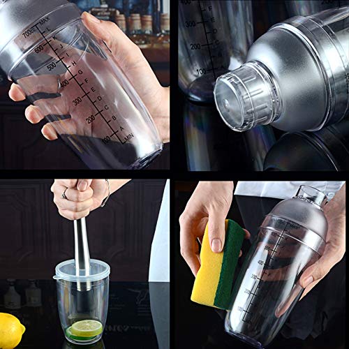 1Pc Plastic Cocktail Shaker with Scale and Strainer Top, Clear Plastic Cocktail Shaker Bottle Wine Mixer Bottle Cocktail T...