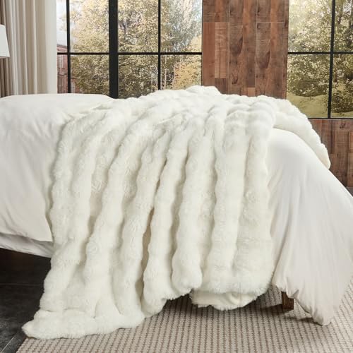 Lotus Karen Faux Fur Throw Blanket Cream White - Big Bubble Rabbit Fluff Blanket for Couch, Small Fluffy Fuzzy Cozy Blanke...
