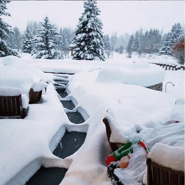 HeatTrak Heated Snow Melting Mats - Heated Outdoor Mats for Walkways - Electric Snow Melting Mats for Decks and Sidewalks - Trusted No-Slip Snow and Ice Melt Heated Sidewalk Mat (20” x 30")