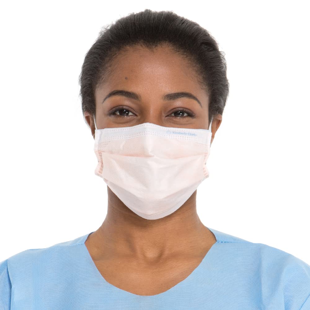 HALYARD FLUIDSHIELD 3 Disposable Procedure Mask w/SO Soft Lining and SO Soft Earloops, Pleat-Style, Orange, Level 3, 47107 (Box of 40)