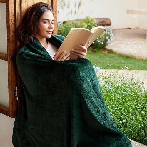 Exclusivo Mezcla Extra Large Fleece Throw Blanket for Couch, Sofa, 300GSM Super Soft and Warm Blankets, Forest Green Throw...
