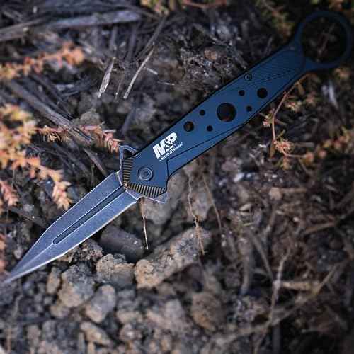 Smith & Wesson Accessories The Smith & Wesson M&P Folding Spear Point Featuring 8Cr13MoV Stainless Steel And Ergonomic Finger Loop Designed For EDC And Quick Deployment