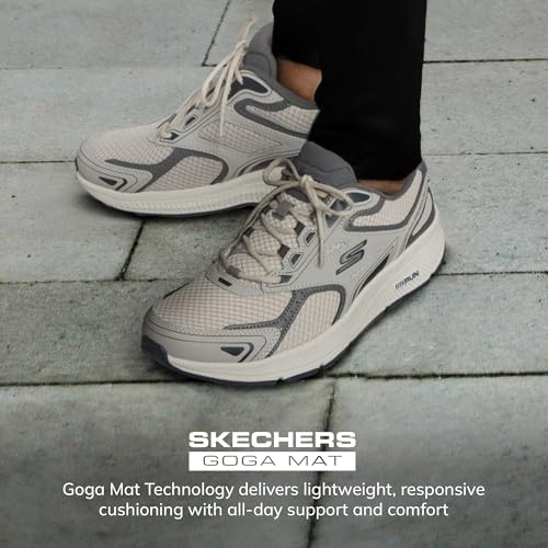 Skechers Mens GOrun ConsistentSneaker