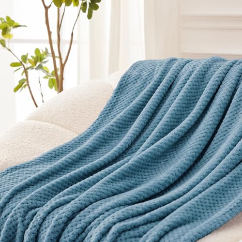 Exclusivo Mezcla Fleece Throw Blanket Extra Large, Super Soft and Warm Blankets for Couch, Sofa and Bed Waffle Textured, C...