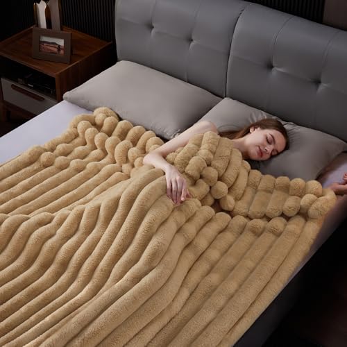 HaloRest Faux Fur Throw Blanket, Thick 1000GSM Fluffy Cozy Throw Blankets for Bed, Luxury Plush Striped Warm Soft Blanket ...