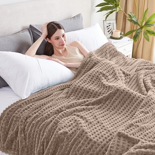 Serenhom Soft Cozy Fuzzy Fleece Throw Blanket, Waffle Light Taupe, 50x60 Inches – Lightweight, Fluffy, and Warm 3D Jacquar...