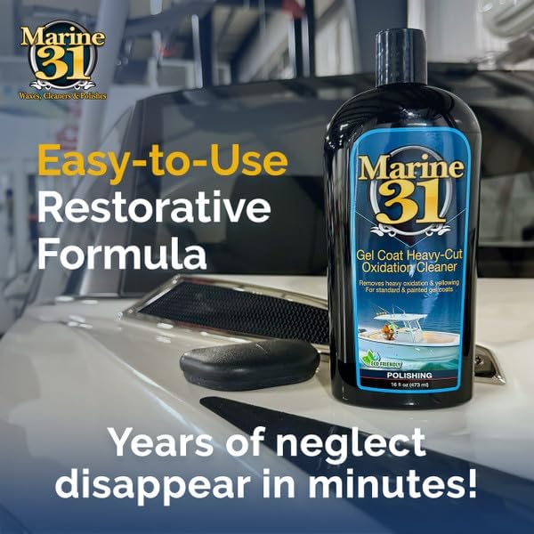 Marine 31 Gel Coat Heavy-Cut Oxidation Cleaner | Removes Oxidation & Restores Shine for Standard & Painted Gel Coat Surfaces | Cleans & Polishes Boat Exteriors | M31-211 | 32oz