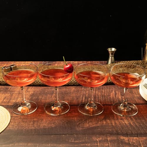 YANGNAY Coupe Champagne Glasses Set of 6 Crystal Cocktail Glasses with Short Stem, Martini Glasses - 7 oz