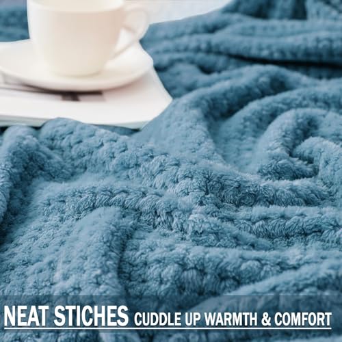 Exclusivo Mezcla Fleece Throw Blanket Extra Large, Super Soft and Warm Blankets for Couch, Sofa and Bed Waffle Textured, C...