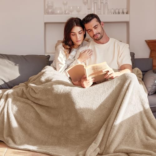 Exclusivo Mezcla Soft Fleece Throw Blanket for Couch, Super Soft Velvet Plush Fleece Blankets, Fuzzy Cozy and Warm for Win...
