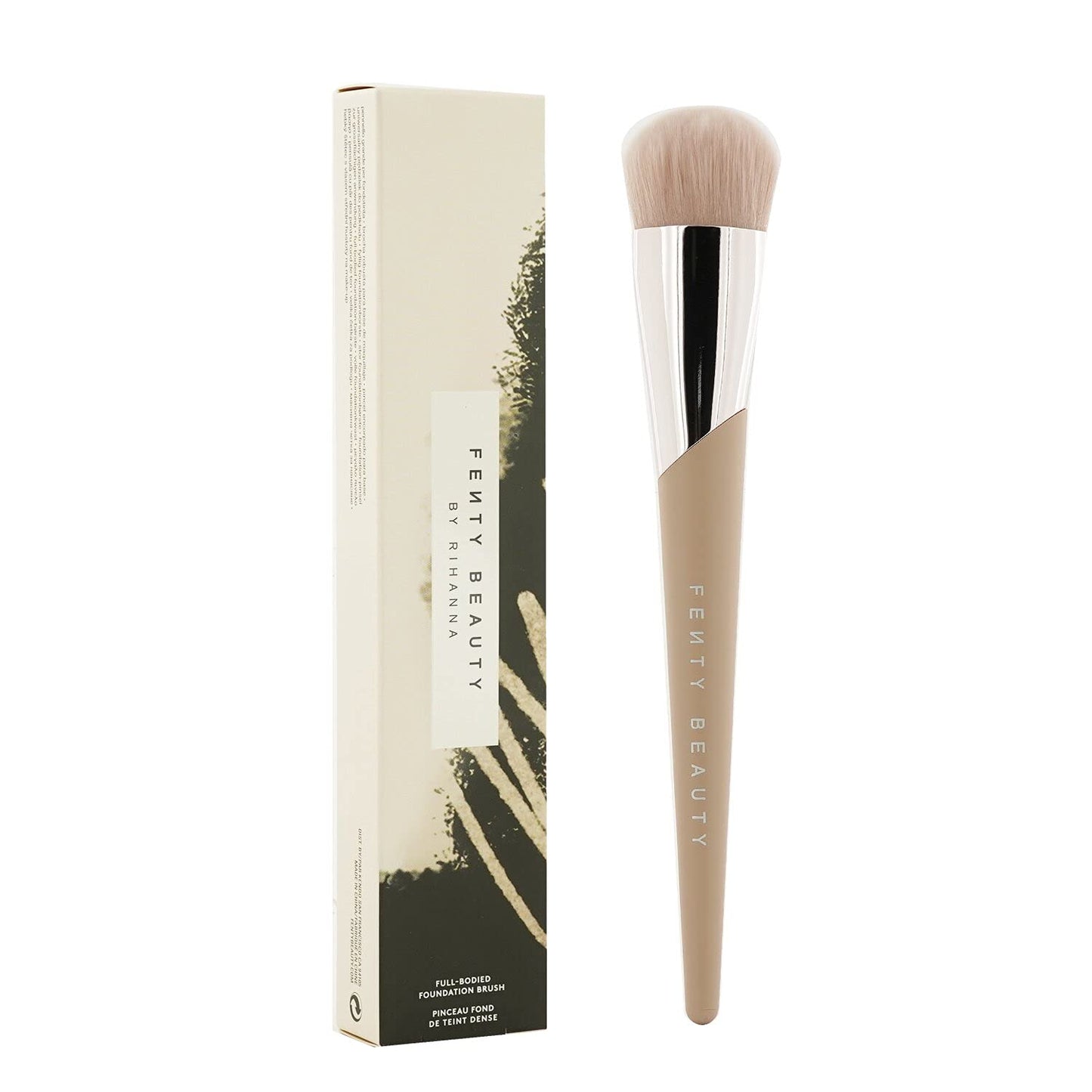 Fenty Beauty by Rihanna Full-Bodied Foundation Brush 110