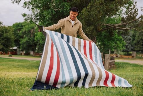Picnic TIME Blanket Tote XL Outdoor Picnic Blanket, 70"x80" Foldable Beach Mat with Soft Fleece Top, Water-Resistant Backi...