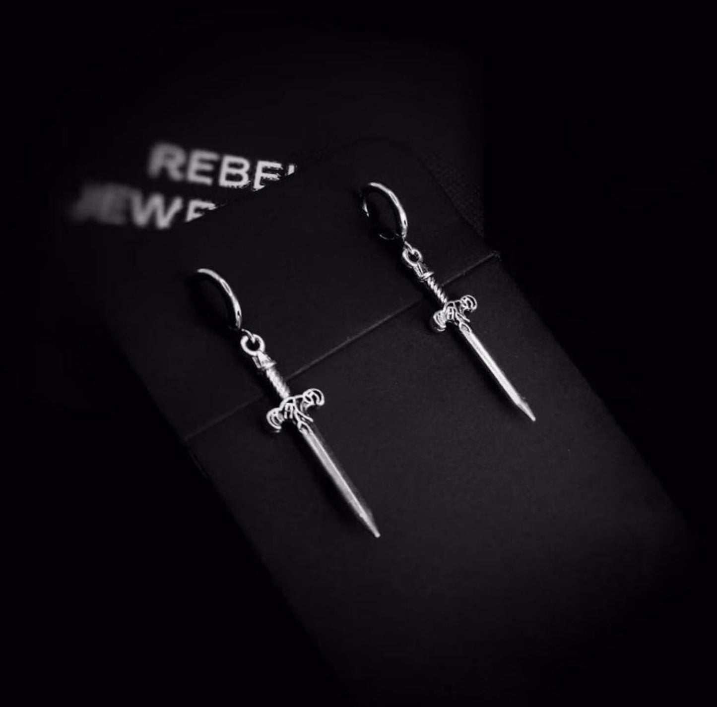 Sword Earrings for Women Men Gothic Dagger Earrings Punk Knife Earrings Silver Huggie Hoop Earrings Sword Dangle Earring Jewelry for Women Men (short)