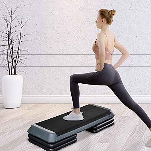 Yaheetech Aerobic Stepper, 4-6-8in Height-Adjustable Aerobic Exercise Step Platform Health Club Size w/Risers & Non-Slip Surface & Non-Marking Feet for Home Gym Workout & Training