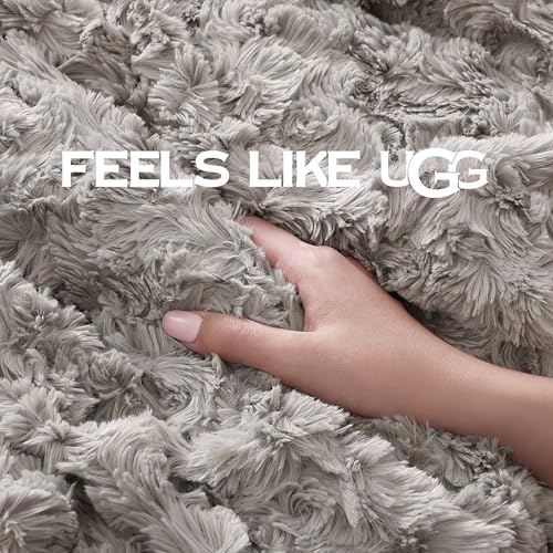 UGG Adalee Faux Fur Throw Blanket Luxury Lightweight Cozy Soft Throw for Couch Bed or Chair Hypoallergenic Machine Washabl...