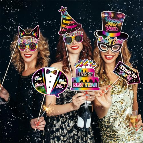 30 Pcs Happy New Year Photo Booth Props, 2026 Glitter Selfie Photo Booth Props Set for New Year Party Decor