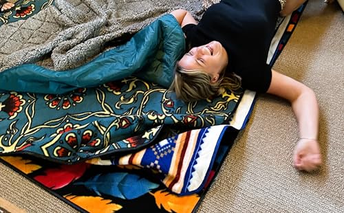 DOWN UNDER OUTDOORS Large Waterproof Windproof Extra Thick 350 GSM Quilted Fleece, or Sherpa Stadium Blanket