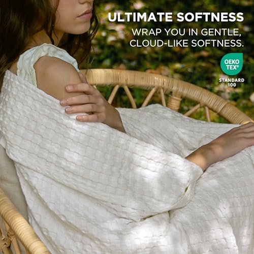 Bedsure Cooling Bamboo Waffle Queen Size Blanket - Soft, Lightweight and Breathable Full Blankets for Hot Sleepers, Luxury...