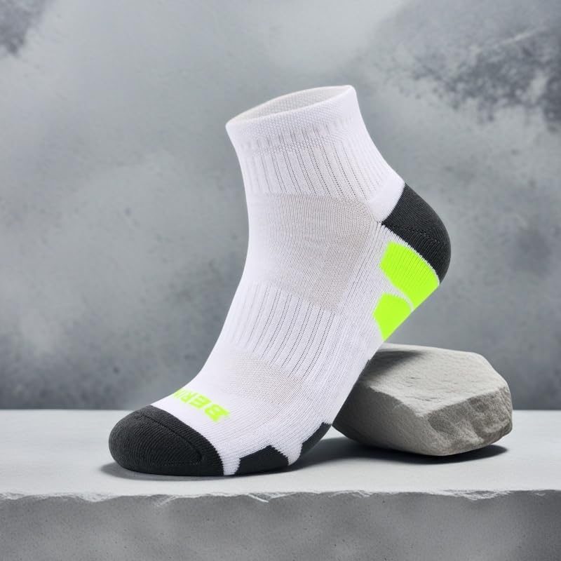 BERING Men's Performance Athletic Ankle Running Socks, White, Size 9-12, 6 Pairs
