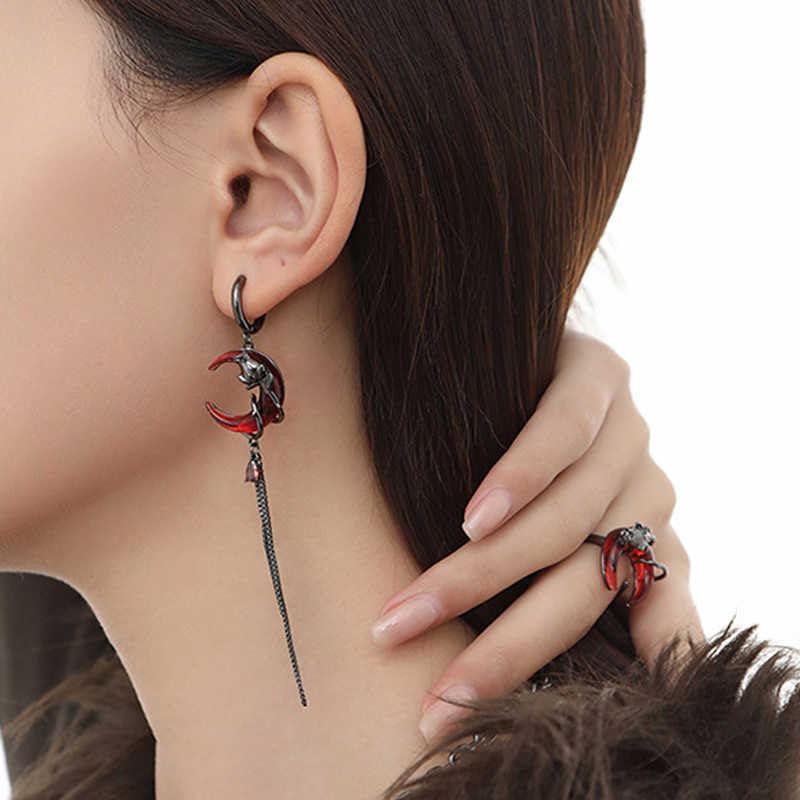 KURTCB Gothic Moon Earrings Necklace Goth Vampire Blood Moon Thorns Huggie Earring Necklacee Witch Costume Asymmetrical Dangle Drop Earring Jewelry for Women (Earrings)